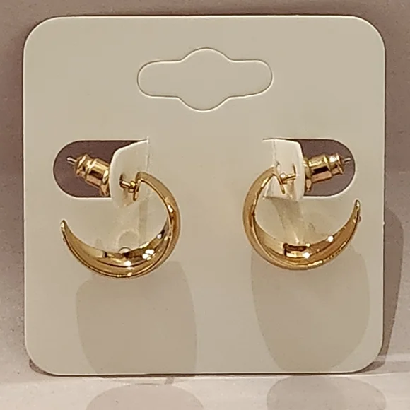 Shiny Gold-tone wide Hoop Earrings - Picture 4 of 4